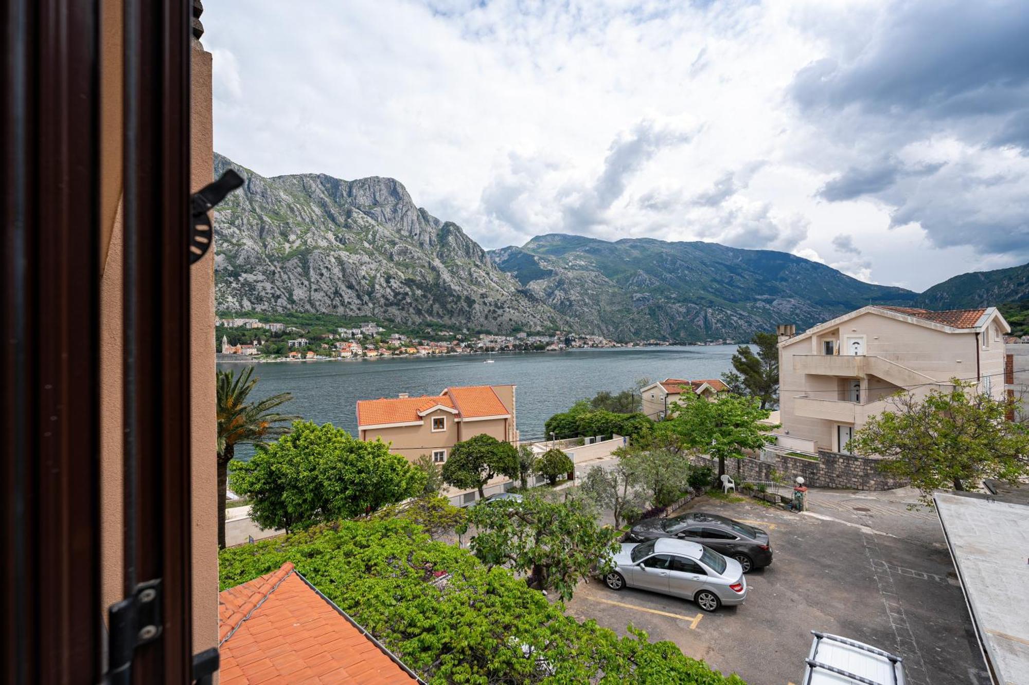 Hotel Bokeljski Dvori Kotor Eksteriør bilde