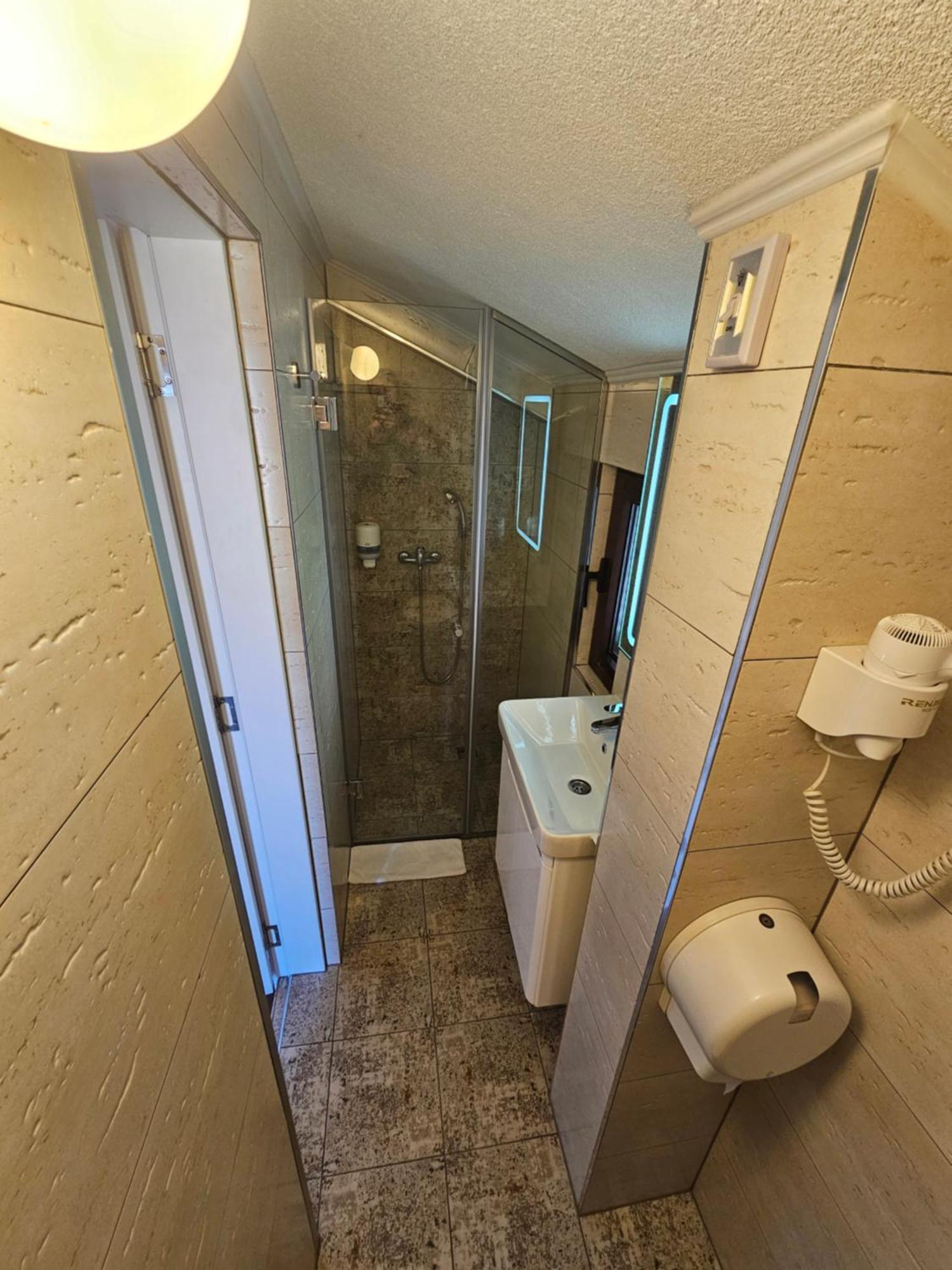 Hotel Bokeljski Dvori Kotor Eksteriør bilde